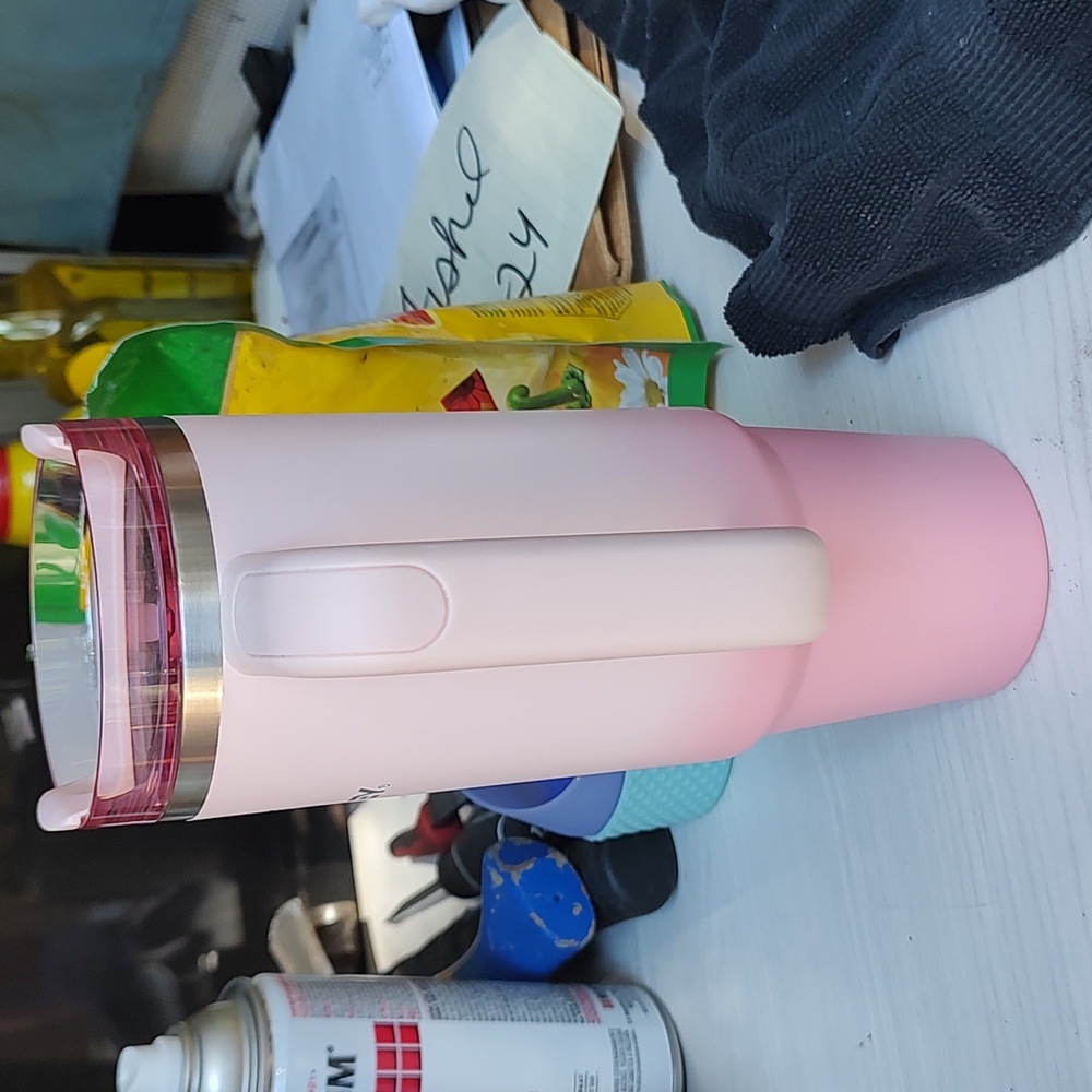 SOLD Stanley 30 oz DO NOT PURCHASE SAVED FOR DIFF CUSTOMER THIS HAS BEEN SOLD - Picture 6 of 6
